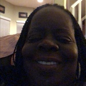 Meet your Posher, Peggy